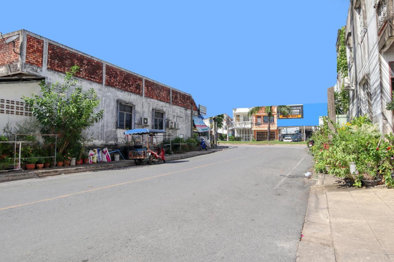 Oyo 747 Suwanna Hotel Krabi town Exterior foto
